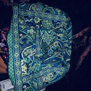 Matching Vera Tote and Wristlet set